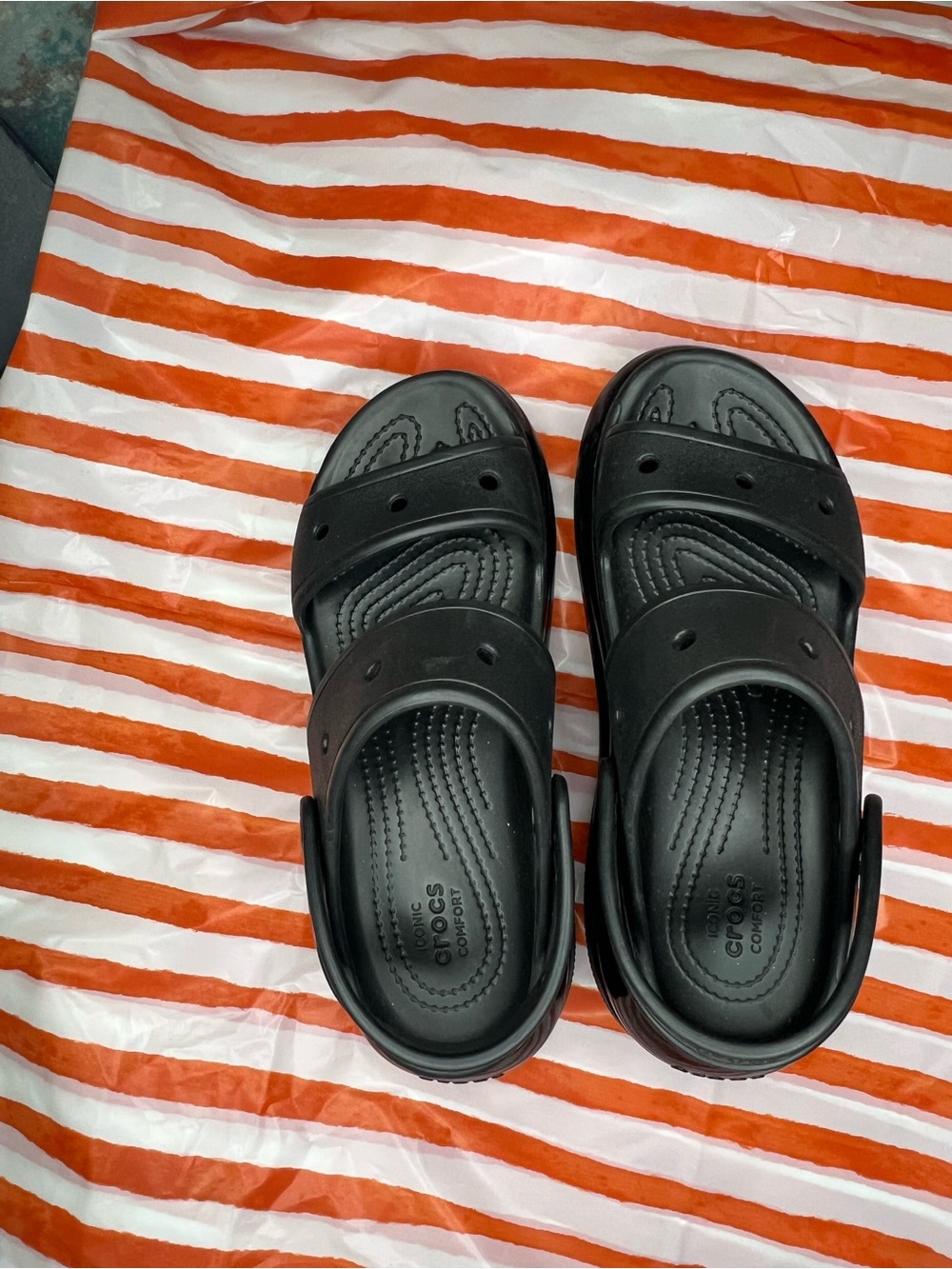 Crocs Women's Black Classic Comfort Slide Sandals - Picture 4 of 6